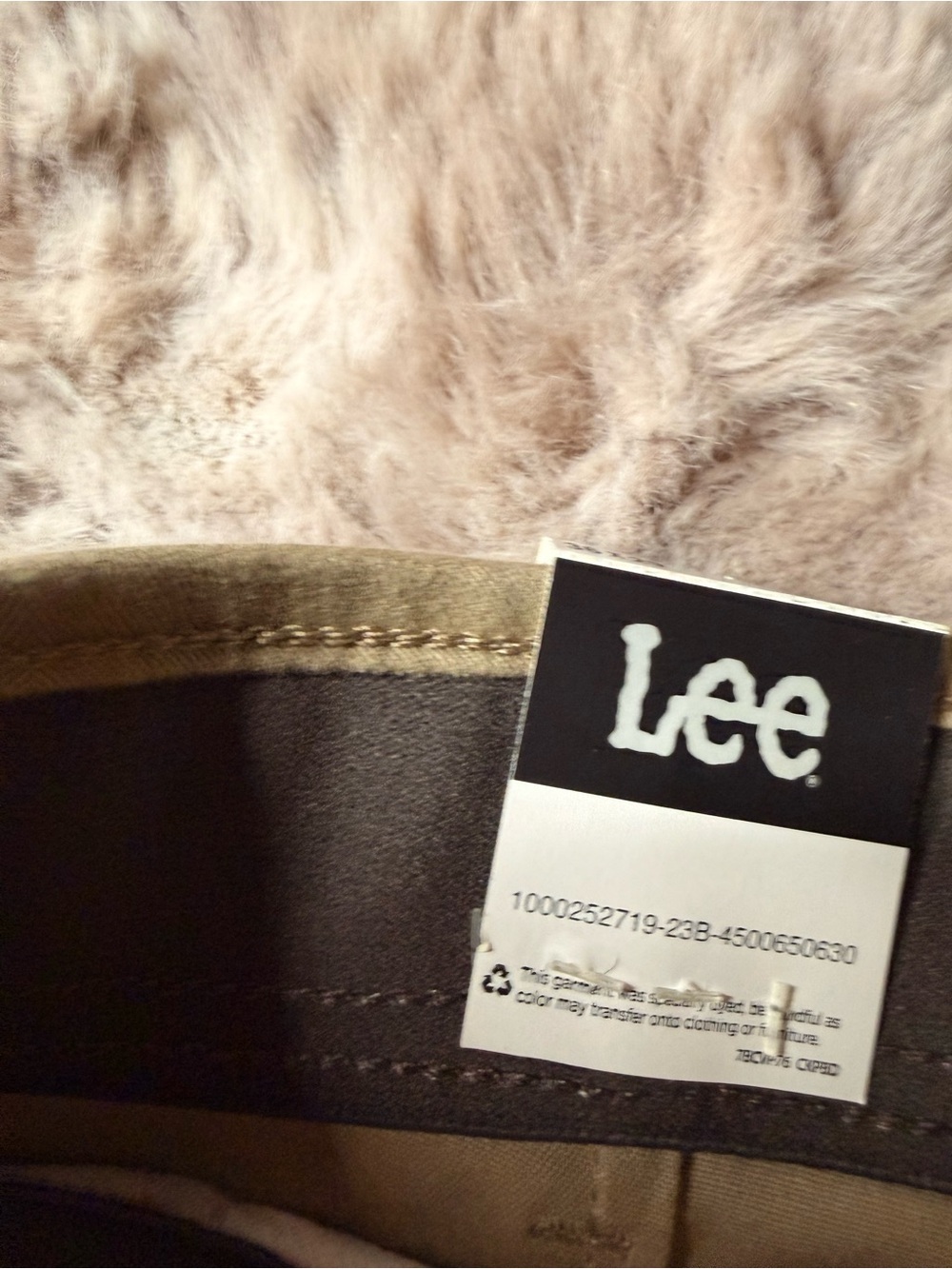 Lee Men's Extreme Comfort MVP Cargo Pants Khaki, Size 36x29 NWT Relaxed Fit - Picture 4 of 9
